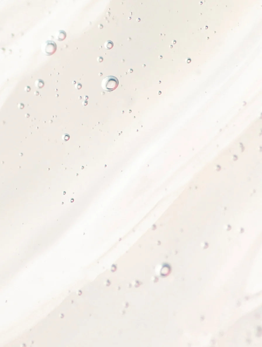 Concentré de peeling AHA – un renouvellement en douceur pour une peau éclatante
