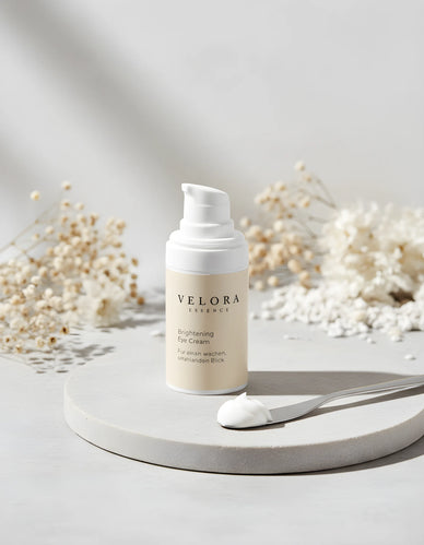 Bright, alert eyes for your confident self!